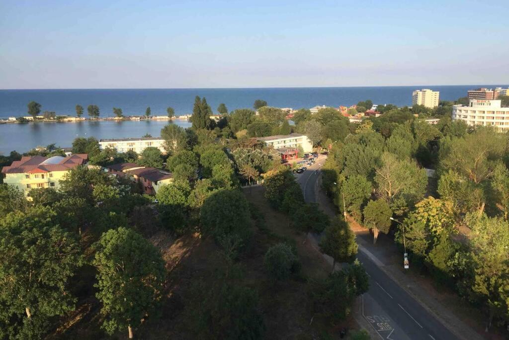 Neptun Home With Sea View 外观 照片